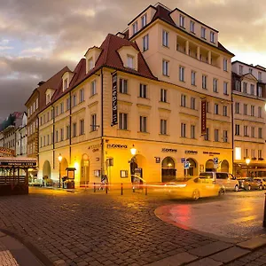 https://melantrich-sivek-hotels.praguehotelsweb.com