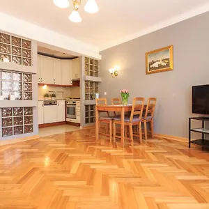 Apartament Szeroki Dunaj Warszawa