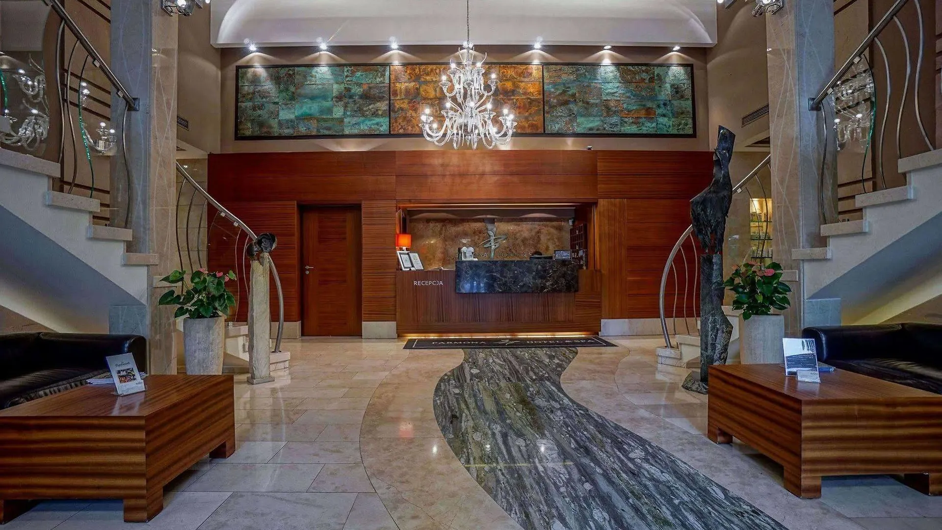 Farmona Hotel Business & Spa Cracóvia 3*,